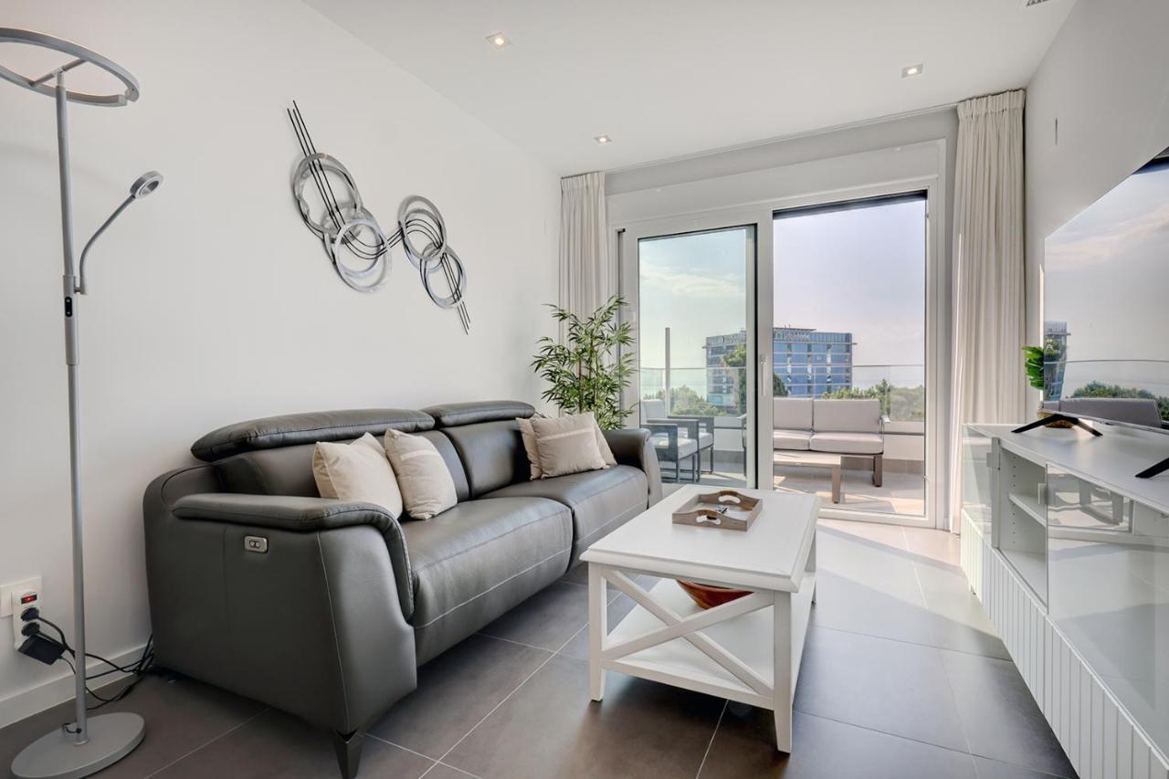 Brand New Apartment With Pool And Sea View In Marbella Bagian luar foto